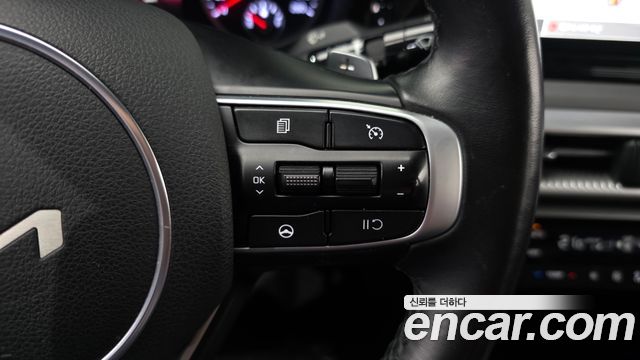 Kia K5 (III) 2.0 Prestige 2022 — фото 21