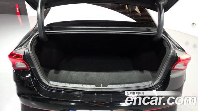 Kia K5 (III) 2.0 Prestige 2022 — фото 24