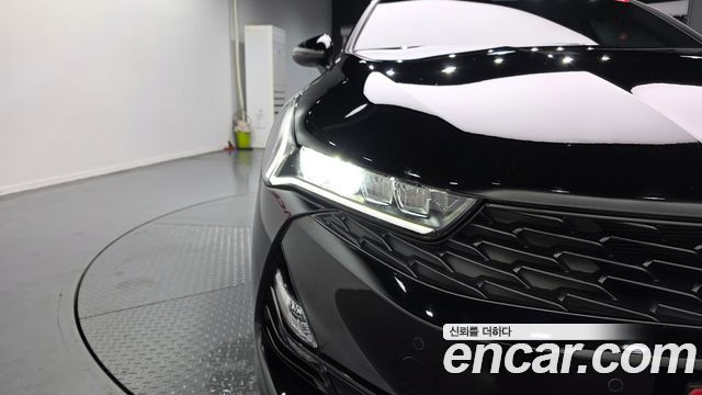 Kia K5 (III) 2.0 Prestige 2022 — фото 28