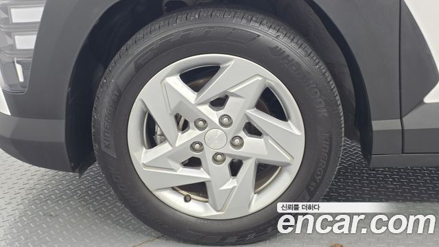 Hyundai Kona (SX2) Gasoline 1.6 Turbo 2WD Modern 2023 — фото 5