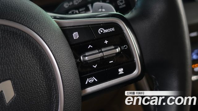 Kia Carnival (IV) Gasoline 7-Seater Signature 2023 — фото 14