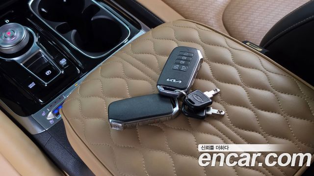 Kia Carnival (IV) Gasoline 7-Seater Signature 2023 — фото 32