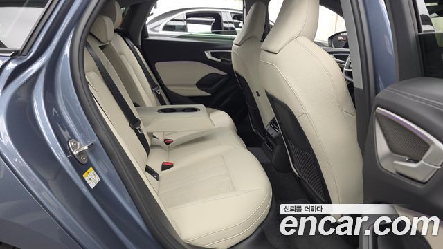Audi A5 (B10) 45 TFSI Quattro S Line 2025 — фото 12