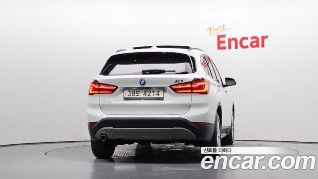 BMW X1 (F48) xDrive 18d 2016 — фото 4
