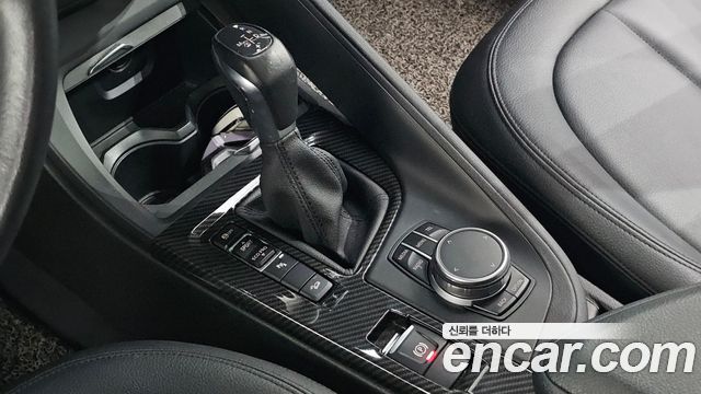 BMW X1 (F48) xDrive 18d 2016 — фото 9