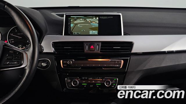 BMW X1 (F48) xDrive 18d 2016 — фото 14