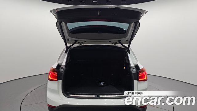 BMW X1 (F48) xDrive 18d 2016 — фото 20