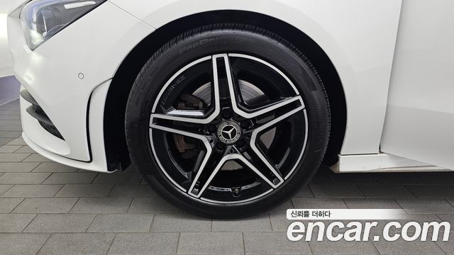 Mercedes-Benz CLA-Class (C118) CLA250 4MATIC 2022 — фото 5