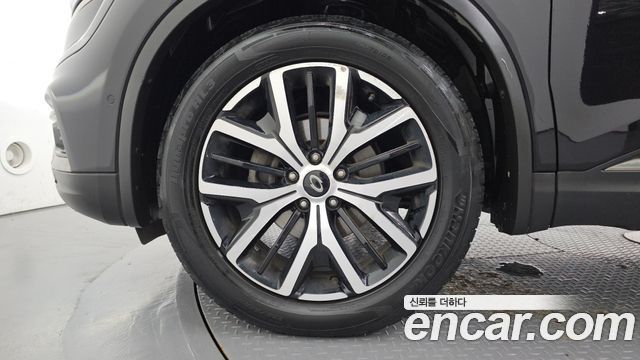 Renault Korea QM6 2.0 LPe RE Signature 2WD 2020 — фото 5
