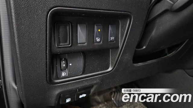 Renault Korea QM6 2.0 LPe RE Signature 2WD 2020 — фото 18