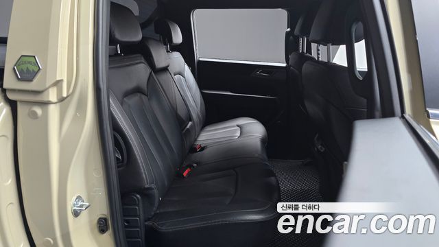 KG Mobility (SsangYong) Rexton Sports Khan Diesel 2.2 4WD Culman Prestige 2024 — фото 15