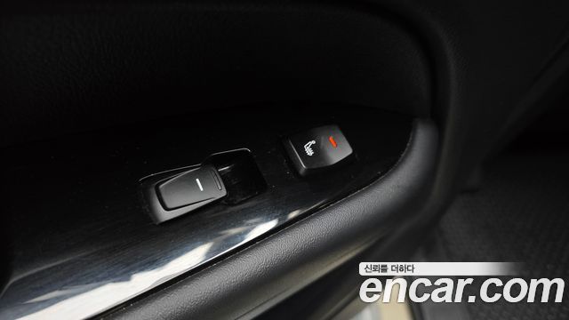 KG Mobility (SsangYong) Rexton Sports Khan Diesel 2.2 4WD Culman Prestige 2024 — фото 36