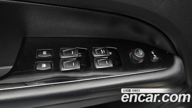 KG Mobility (SsangYong) Rexton Sports Khan Diesel 2.2 4WD Culman Prestige 2024 — фото 37