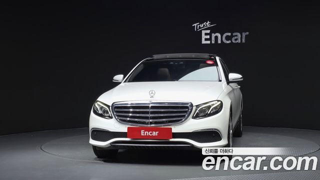 Mercedes-Benz E-Class (W213) E300 4MATIC Exclusive 2019 — фото 3