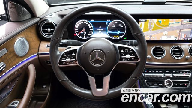 Mercedes-Benz E-Class (W213) E300 4MATIC Exclusive 2019 — фото 14