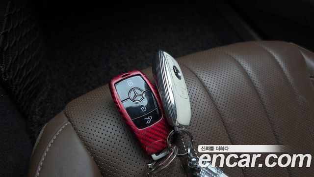 Mercedes-Benz E-Class (W213) E300 4MATIC Exclusive 2019 — фото 35
