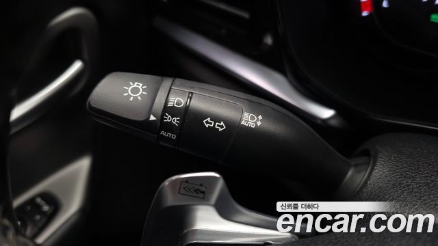 Kia Niro Plus Air 2023 — фото 18