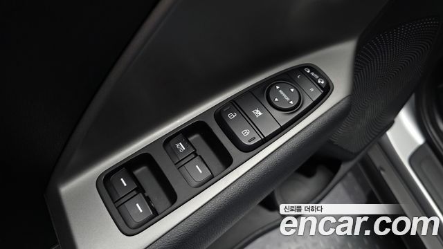 Kia Niro Plus Air 2023 — фото 29
