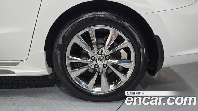Kia Carnival 9-Seater Luxury 2019 — фото 21