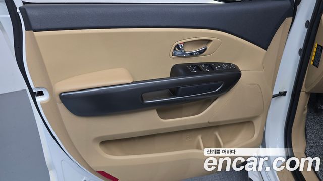 Kia Carnival 9-Seater Luxury 2019 — фото 24