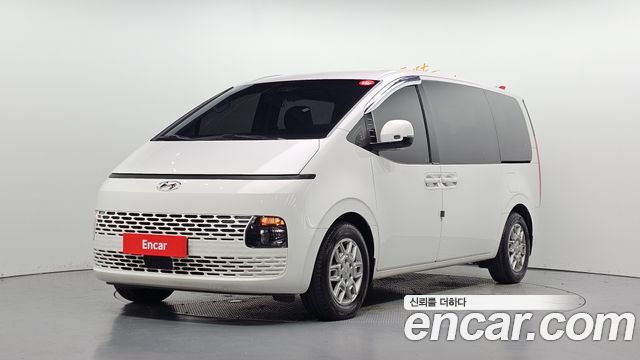 Hyundai Staria Tourer 9-Seater Modern 2022 — фото 1