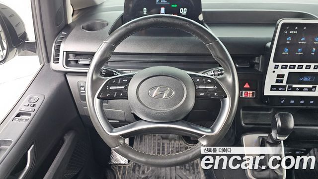 Hyundai Staria Tourer 9-Seater Modern 2022 — фото 13