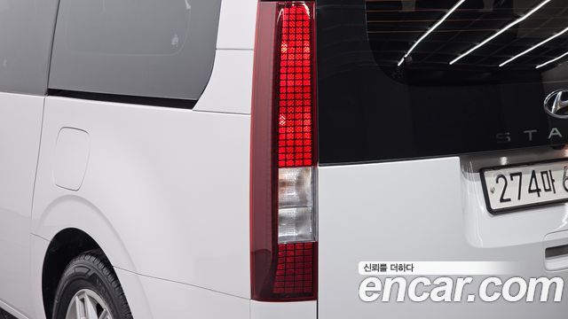 Hyundai Staria Tourer 9-Seater Modern 2022 — фото 23