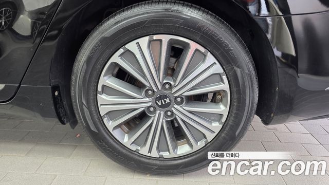 Kia K7 Hybrid Noblesse 2019 — фото 27