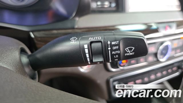 Kia K7 Hybrid Noblesse 2019 — фото 34
