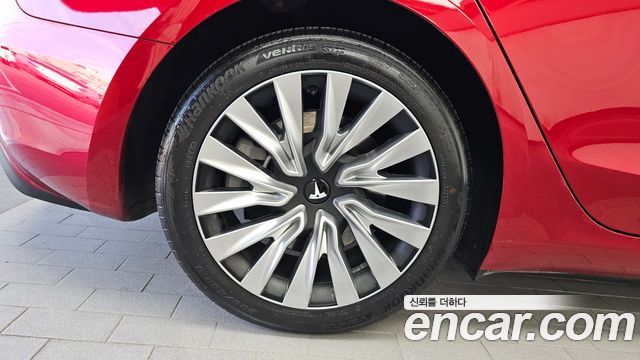 Tesla Model 3 Long Range AWD 2024 — фото 5