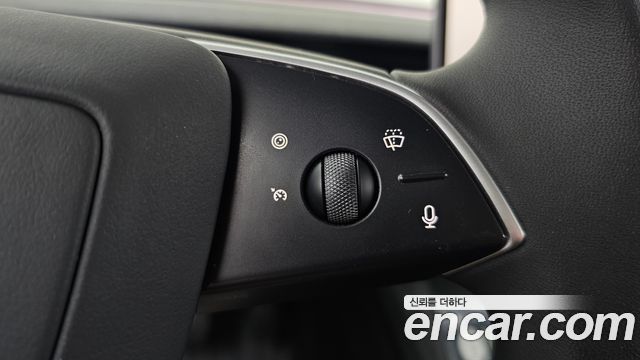 Tesla Model 3 Long Range AWD 2024 — фото 28