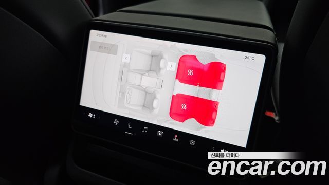 Tesla Model 3 Long Range AWD 2024 — фото 31