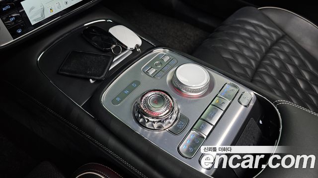 Genesis G90 (RS4) Gasoline 3.5 Turbo e-S/C AWD LWB 2022 — фото 9