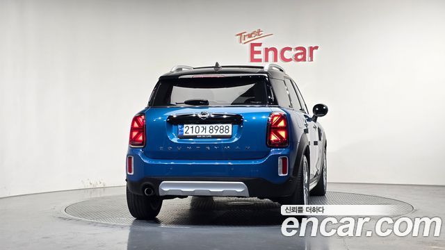 MINI Cooper Countryman Classic Plus Launch Pack 2nd Gen 2023 — фото 4