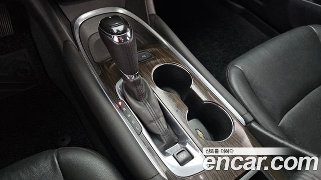 Chevrolet Malibu 1.3 Turbo Premier 2019 — фото 9