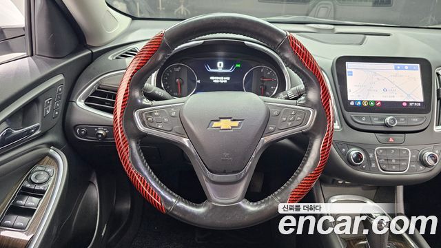 Chevrolet Malibu 1.3 Turbo Premier 2019 — фото 13