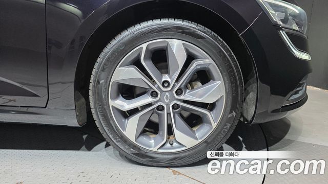 Renault Korea SM6 2.0 GDe LE 2019 — фото 21