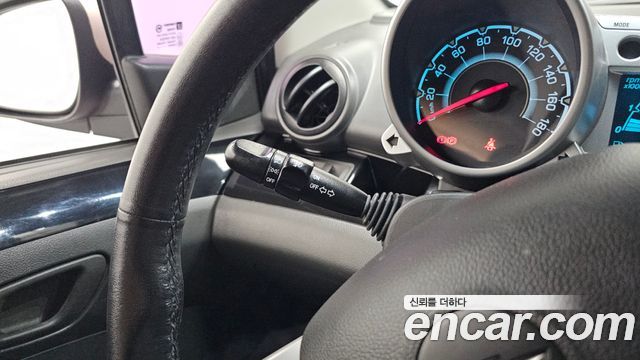 Chevrolet Spark LS Star 2012 — фото 17