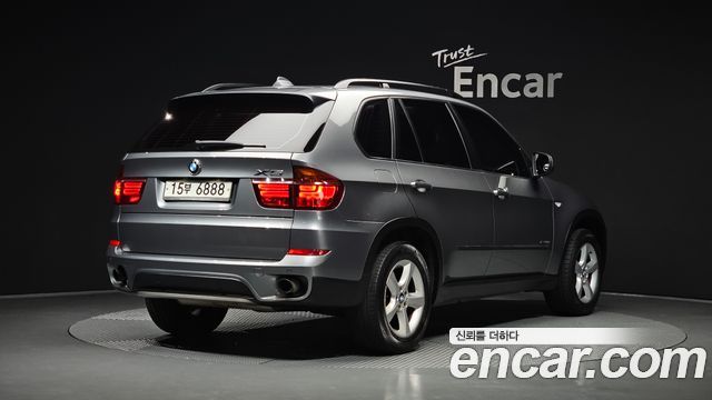 BMW X5 (E70) xDrive 30d 2011 — фото 2