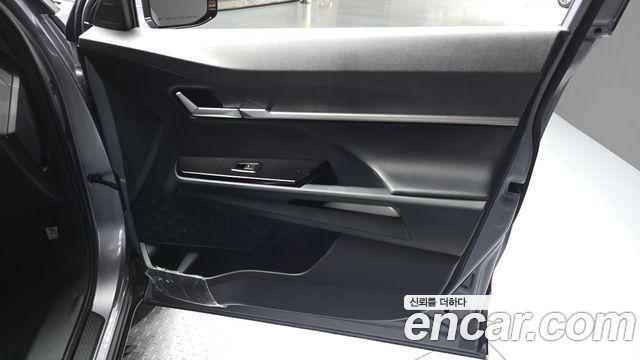 KG Mobility (SsangYong) Torres Gasoline 1.5 2WD TV5 2025 — фото 24