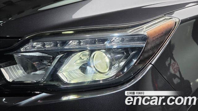KG Mobility (SsangYong) Rexton Sports Diesel 2.2 2WD Prestige 2020 — фото 22