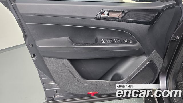 KG Mobility (SsangYong) Rexton Sports Diesel 2.2 2WD Prestige 2020 — фото 24