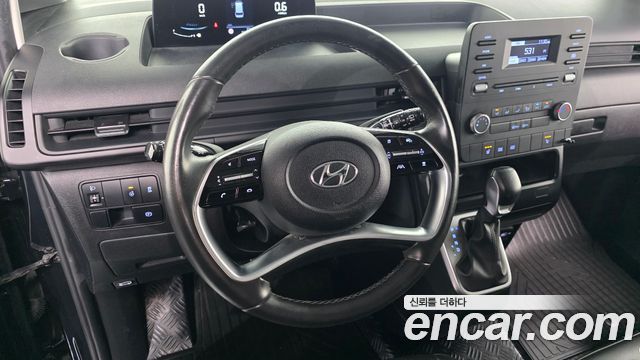 Hyundai Staria L3.5 Cargo 3-Seater Modern 2022 — фото 14