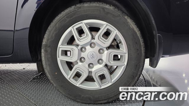 Hyundai Staria L3.5 Cargo 3-Seater Modern 2022 — фото 21