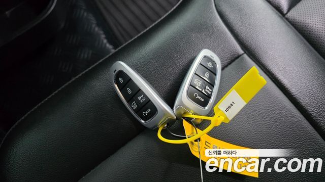 Hyundai Staria L3.5 Cargo 3-Seater Modern 2022 — фото 31