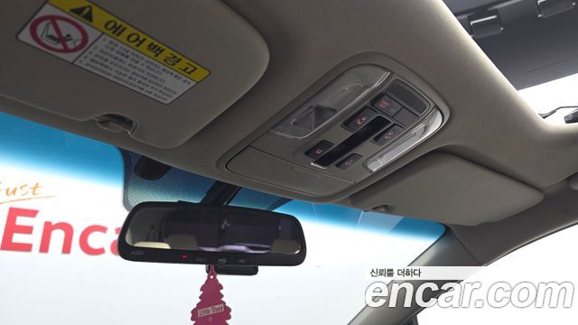 Kia Carnival 9-Seater Luxury 2019 — фото 18
