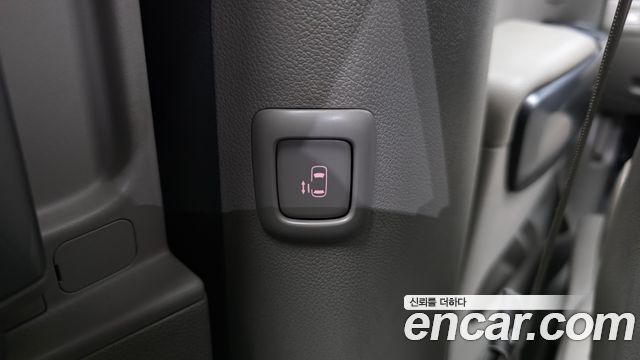 Kia Carnival 9-Seater Luxury 2019 — фото 28