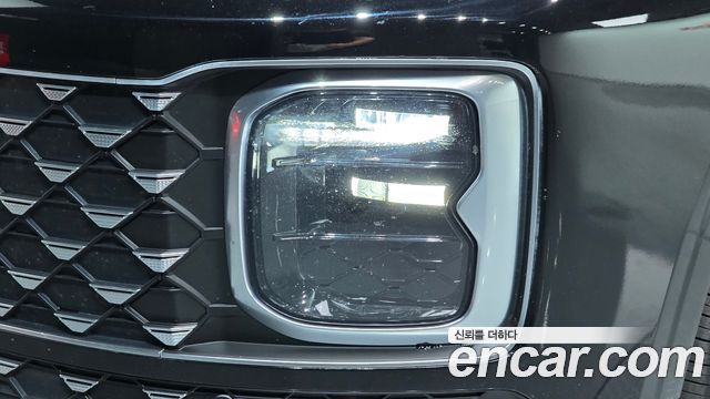 Hyundai Grandeur (GN7) 2,5 Gasoline 2WD Premium 2023 — фото 22