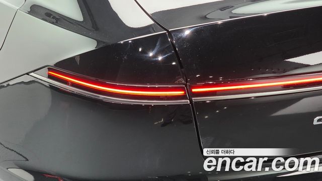 Hyundai Grandeur (GN7) 2,5 Gasoline 2WD Premium 2023 — фото 23