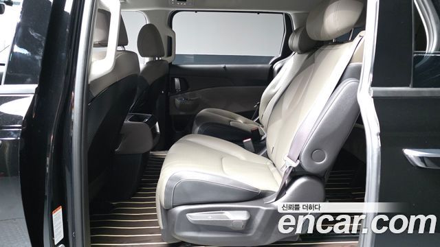 Kia Carnival (IV) HEV 7seater Nobless 2025 — фото 12